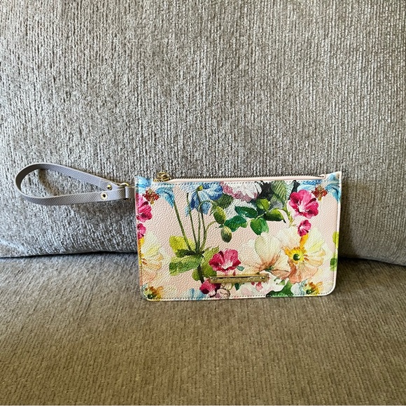 Betsey Johnson Handbags - Betsey Johnson Floral Print Wristlet Clutch